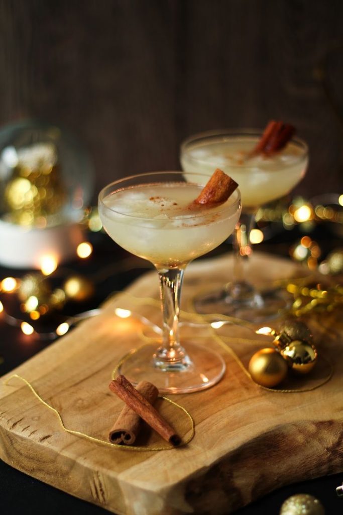 Recettes de cocktails festifs (cocktail cannelle pomme)