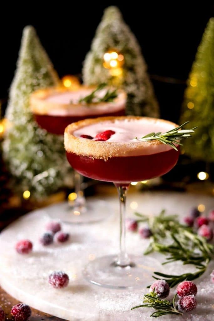 Recettes de cocktails festifs (cocktail poinsettia)